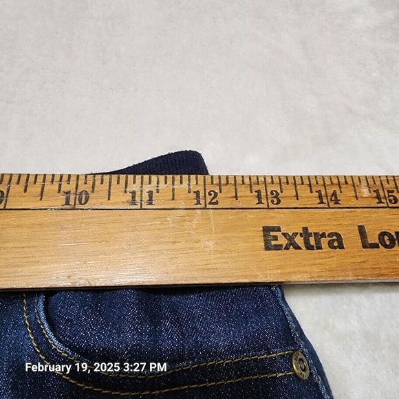 Boston Proper Jeans Women's Size 4 Blue Elastic Waist Cropped 5 Pocket Design - Picture 7 of 9